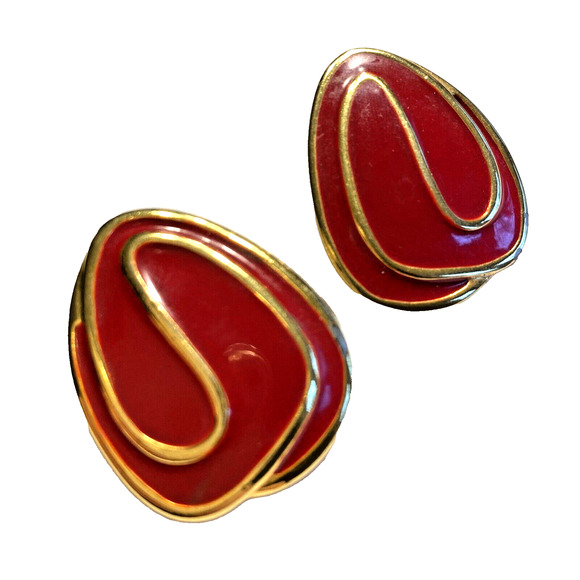 Vintage 80’s Napier Pierced Earrings Mod Chunky Goldtone & Red Enamel Swirl Art - Picture 2 of 6